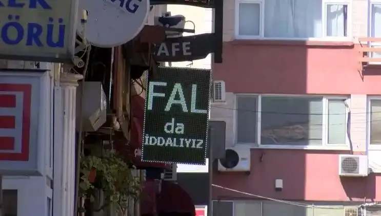 : Para Karşılığı Fala Hapis Cezası Getirildi! İçinizdeki Fal Bakanlar Dikkat!