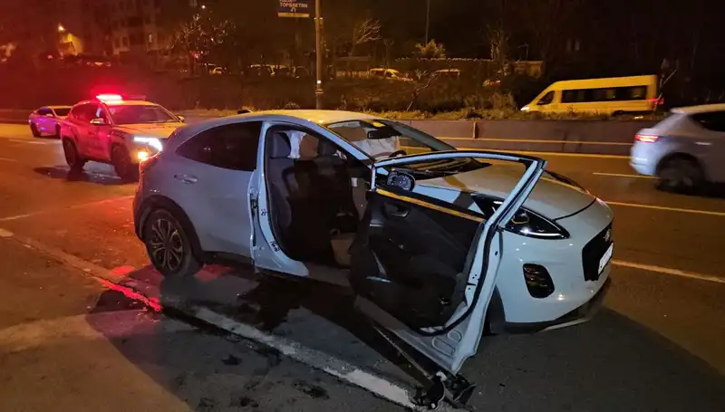 Bayrampaşa'da Feci Zincirleme Kaza: 2 Hayat Kurtarılamadı, 4 Yaralı