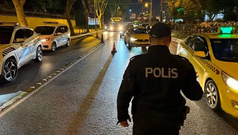 Huzur İstanbul Denetimlerinde Şok Gelişme: Bin 5 Kişi Gözaltına Alındı