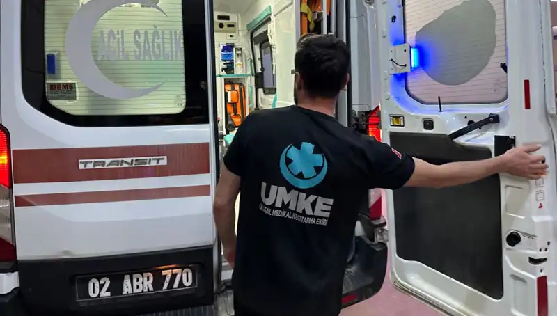 Etek Tekere Dolandı: Bisiklet Kazası Sosyal Medyayı Salladı