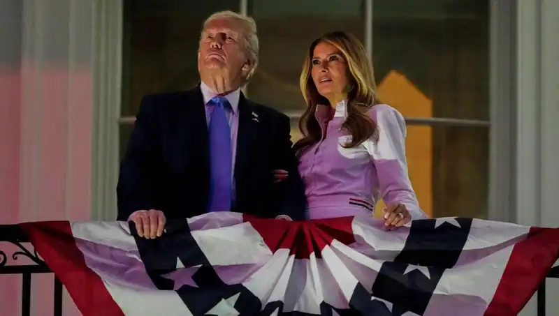 Trump ve Putin Arasındaki Gizli Melania Faktörü: Eşinin Rolü Nedir?