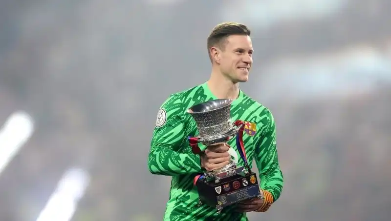 Barcelona'nın Gözbebeği Ter Stegen Sakatlıktan Döndü: Beklenen An Geldi!