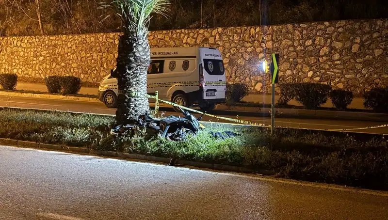 Tıp Fakültesi Öğrencisi Motosiklet Kazasında Hayatını Kaybetti: Detaylar Ortaya Çıktı