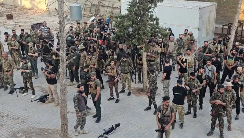Suriye, PKK/YPG Tehdidine Karşı Halep'e Askeri Sevkiyatını Tamamladı