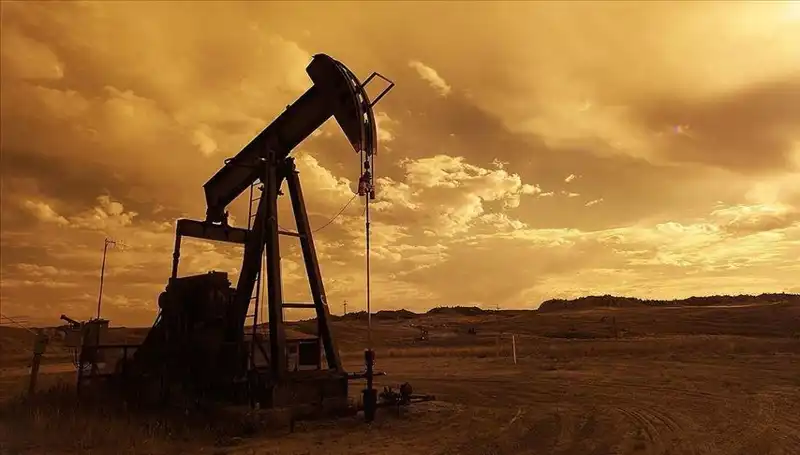 Orta Doğu'nun Sıcak Geceyi Yaşadığı Anlar: Petrol Fiyatları Zirveye Çıkıyor