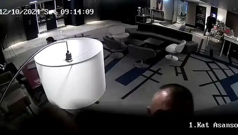 İBB Yolsuzluk Soruşturmasında Şok Eden Kamera Görüntüleri ve Bantlama Uygulaması