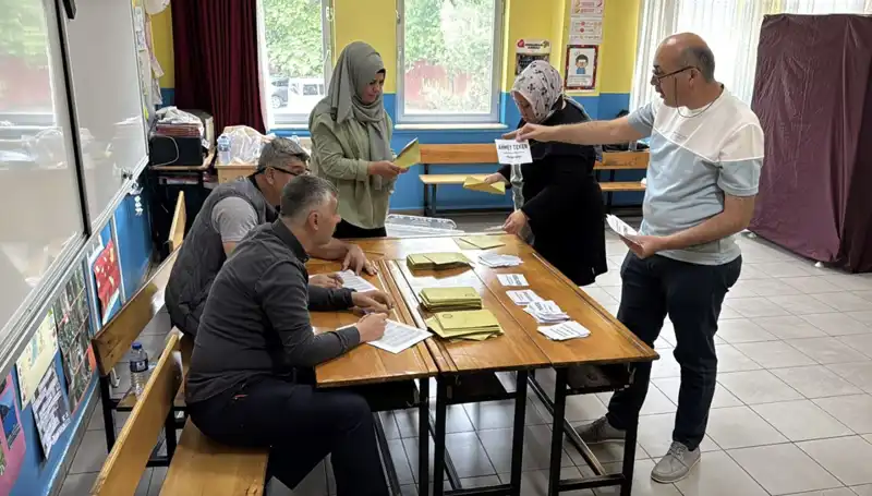 Türkiye’nin 405 Mahallesi ve Köyünde Muhtarlar Yeniden Seçildi: Sonuçlar Ne Anlama Geliyor?