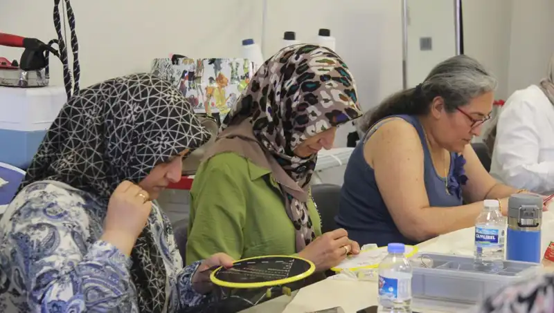 Tel Kırma Sanatıyla Aile Gelirini Artıran Yetenekli Eller