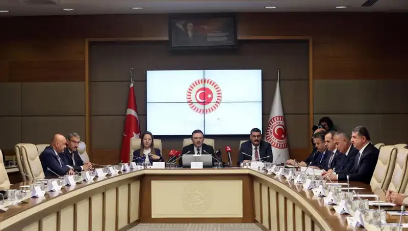 Meclis, Kartalkaya Yangın Faciası için Kolları Sıvadı