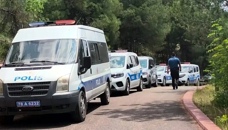 Karabük’te Gizemli Şüpheli Ölüm, Bulunan Cansız Bedeni Ağaca Asılı Halde!