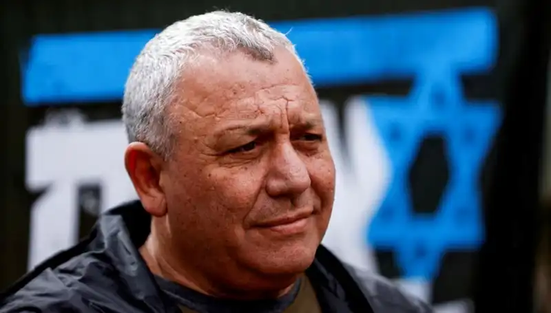 İsrail Siyasi Arenasında Sert Deprem: Gadi Eisenkot İstifa Etti