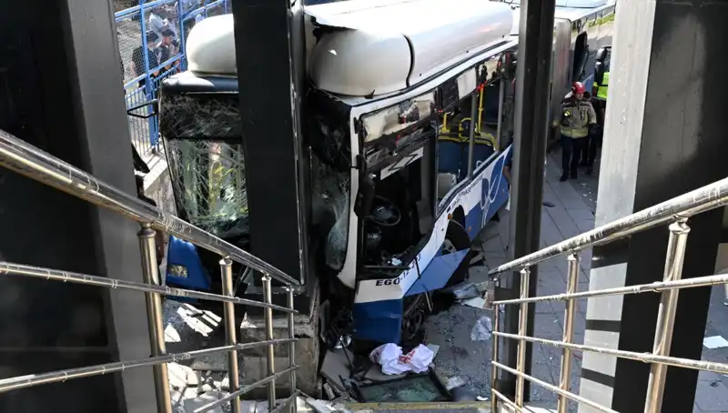 Ankara’da Belediyeye Ait Otobüs Kazası: 27 Yaralı, Biri Ağır