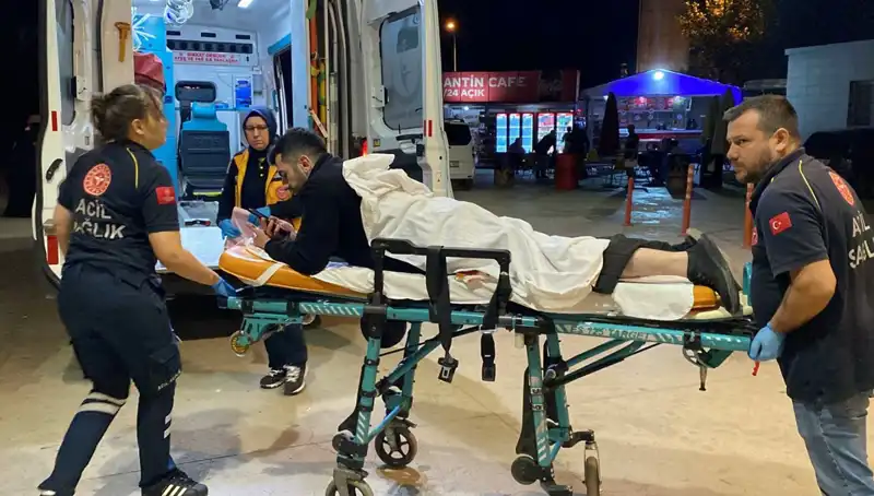 Tarım Alanında Kanlı Çatışma: Çiftçi Bıçakla Yaralandı