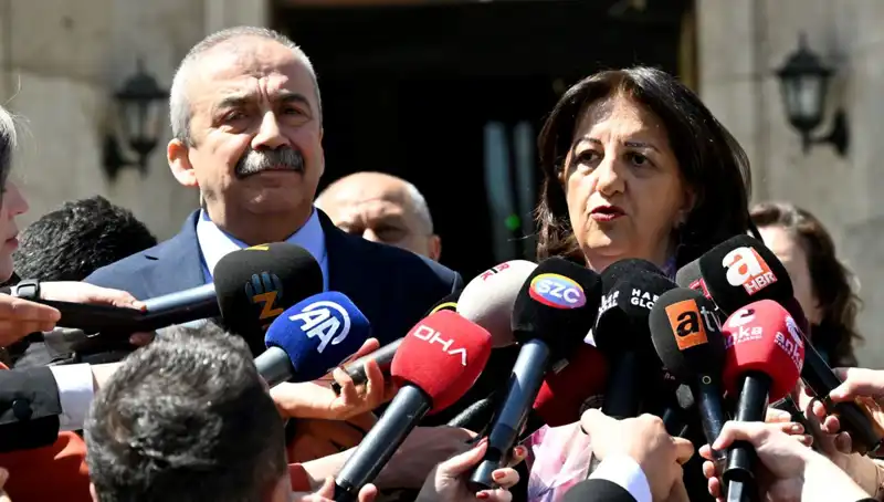 Sırrı Süreyya Önder'in Hayatı ve Sırrı: Hastalığı Nedir?