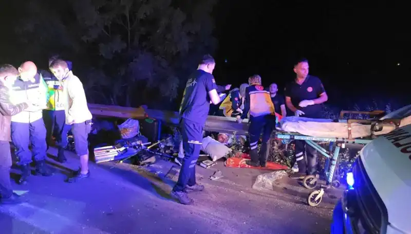 Minibüsten Savrulan Yolcuların Hayat Mücadelesi: Kaza Sonrası Gelişmeler