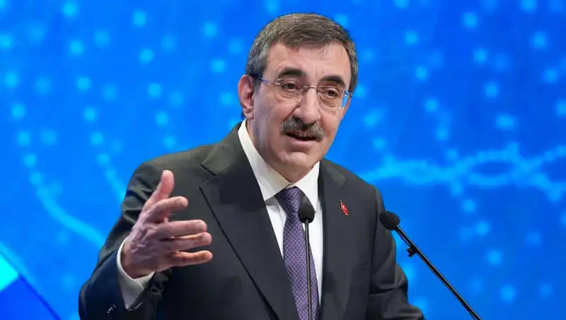 Cevdet Yılmaz'dan Boykot Çağrılarına Sert Tepki: Yerli Firmalar Sahip Çıkılmalı