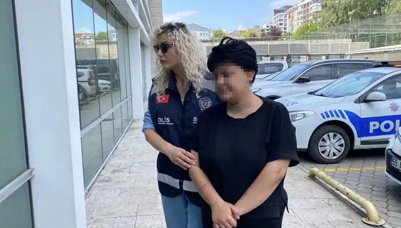 Annesini 11 Yerinden Bıçaklayan Genç: Olayın Arka Planı ve Gözyaşartan Detaylar