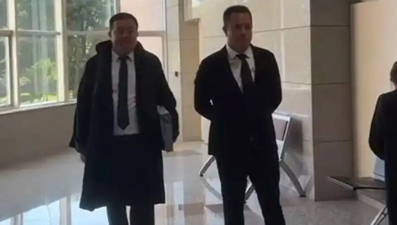 Acun Ilıcalı, Yasa Dışı Bahis Reklamı İddialarıyla Mahkemeye Çıkıyor