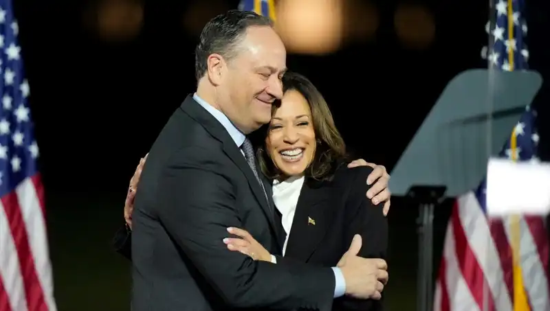 Trump’tan Şaşırtan Karar: Kamala Harris’in Eşine İşten Çıkarma Şoku!