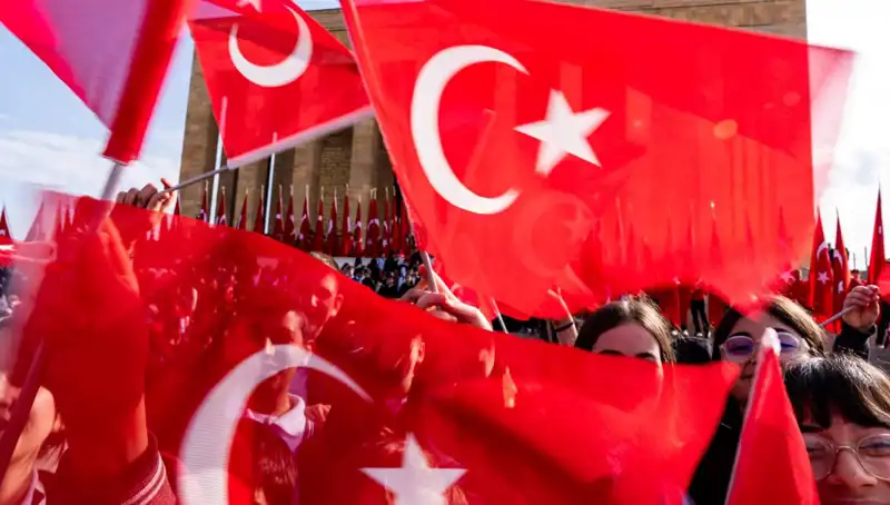 Tüm Türkiye'de 23 Nisan Coşkusu: Kutlama Görüntüleriyle Eğlence Dolu Anlar