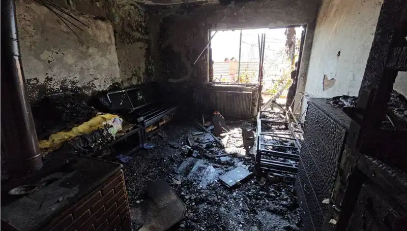 Elektrikli Battaniye Yangını: Son Anda Kurtarılan Yaşlı Kadının Dramı