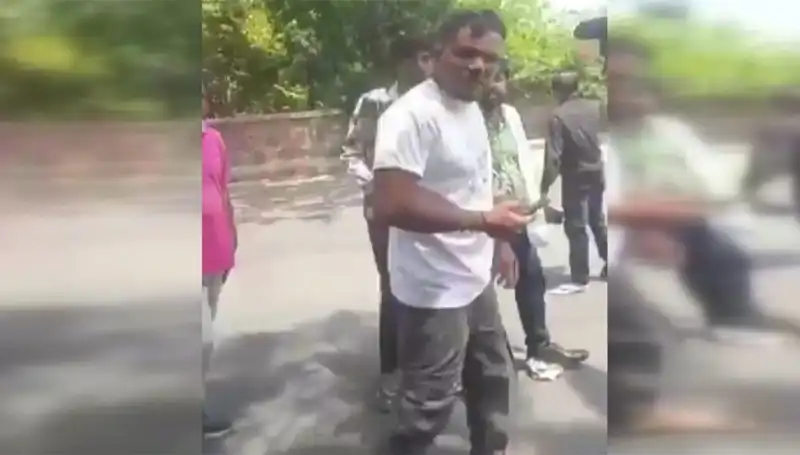 11A Yolcusunun Korku Dolu Anları: "Biri Beni Yakaladı" İfadesiyle Yaşadıkları