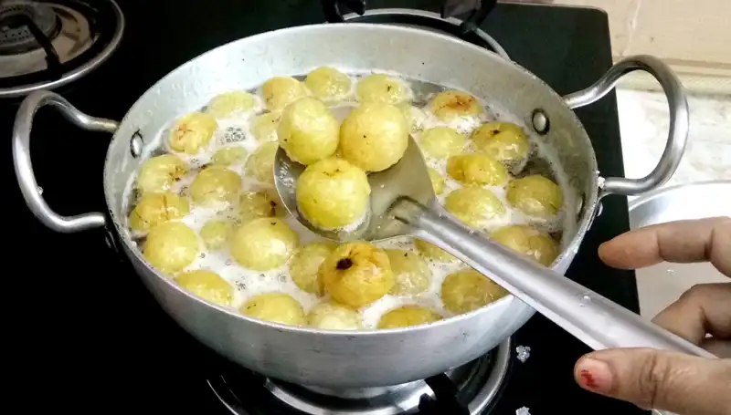 C Vitamini Sentezini Artırmanın Kolay Yolu: Aç Karnına Bir Bardak!