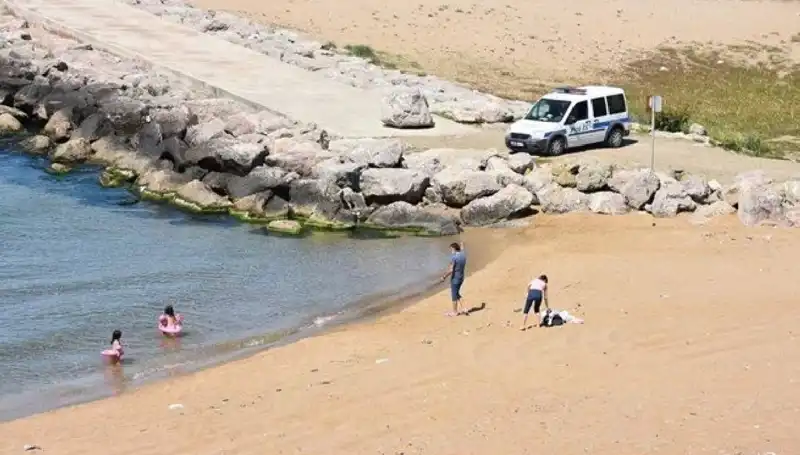 Sinop'ta Bazı Plajlarda Denize Girmek Neden Yasaklandı?