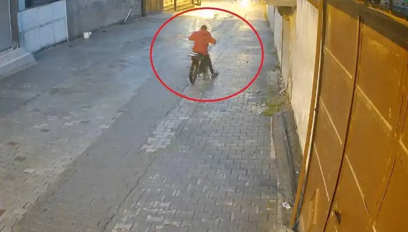 Çaldığı Motosikletin Arızalanmasına Rağmen Hırsız Kaçışını Sürdürdü