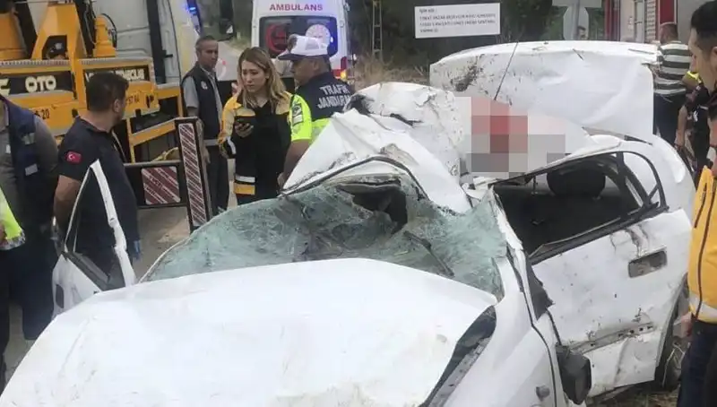 Tokat'ta Feci Kaza: Otomobil Devrildi, Bir Kişi Hayatını Kaybetti