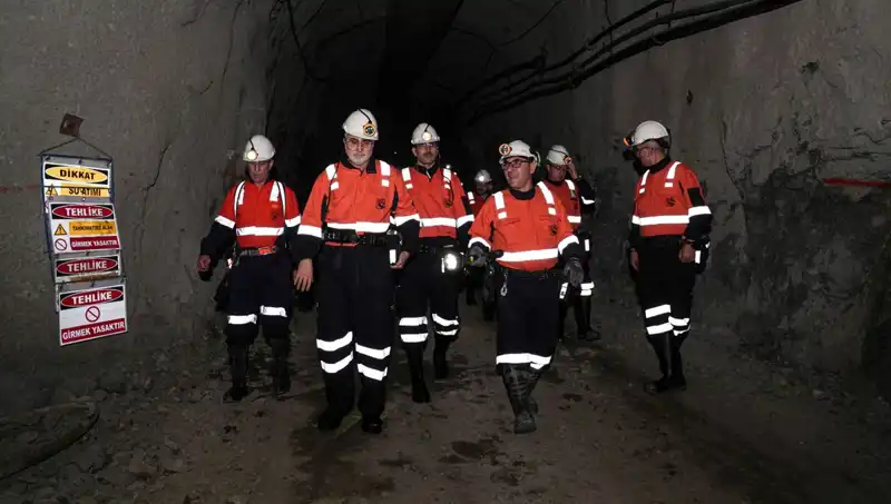 Altın Madeninde Tarihi Ziyaret: Bakan Işıkhan’ın Çarpıcı Açıklamaları
