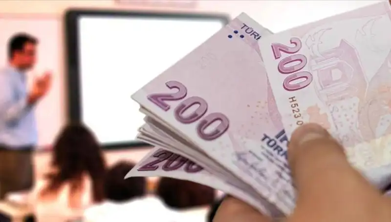 2025 Yılı İçin Öğretmen Maaşları: Uzman Öğretmenler Ne Kadar Alacak?