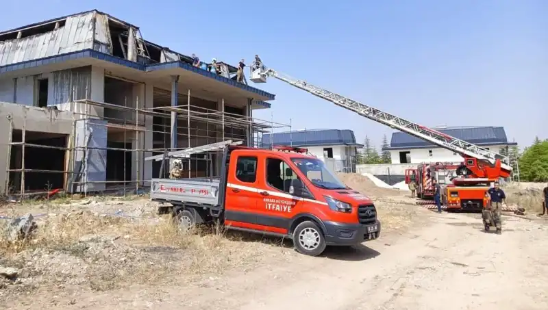 Gölbaşı'nda Villalarda Çıkan Yangın Korkuttu, Güvenlik Önlemleri Artıyor