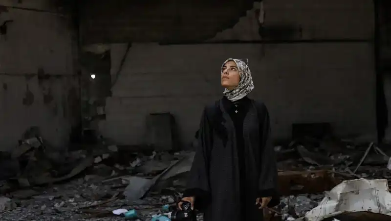 Gazze'nin Cesur İfadesi: Fatma'nın Gözünden Savaşın Acı Yüzü