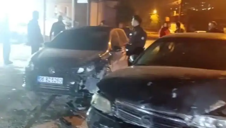 Çevirmeden Kaçarken Kaza Yapan Araçta Ölü ve Yaralılar Var!