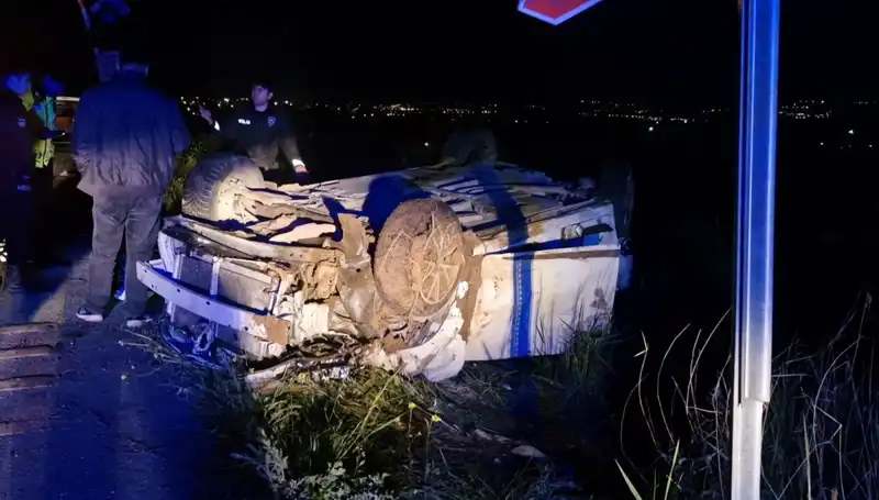 Otomobil Şarampole Devrildi: Ne Olmuştu, Neden Oldu?