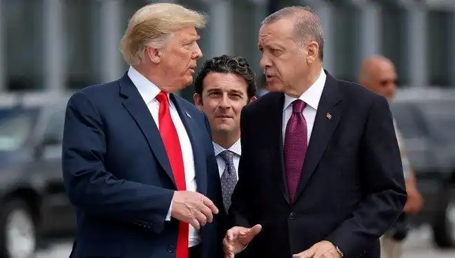 Erdoğan, Trump’a Nükleer Müzakere İçin İstanbul’da Masada Olma Teklifi Sunuyor