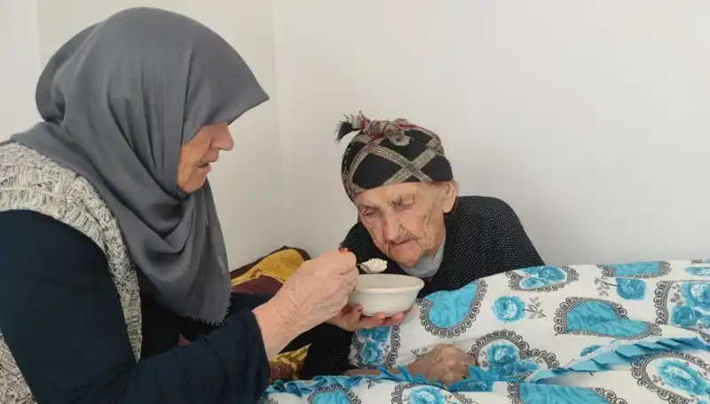 102 Yaşındaki Kezik Nine: Hiç Doktora Gitmedi, Uzun Yaşam Sırrı Bu Besinde