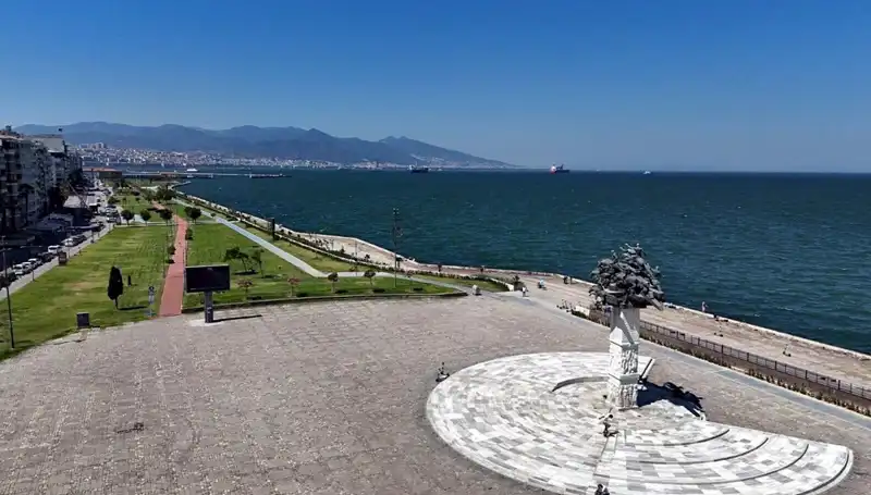 Sıcak Hava Dalgası 40 Dereceyi Aştı: Şehir Boşaldı, Olaylar Şaşırttı