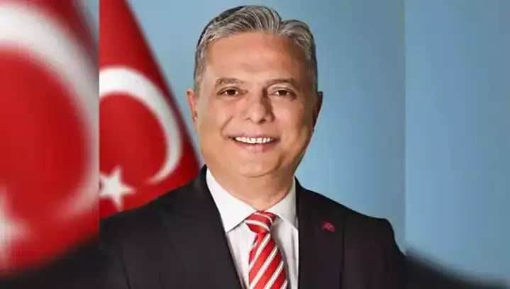 Ümit Uysal: CHP Genel Başkan Adayı ve Siyasi Hayatı Hakkında Her Şey
