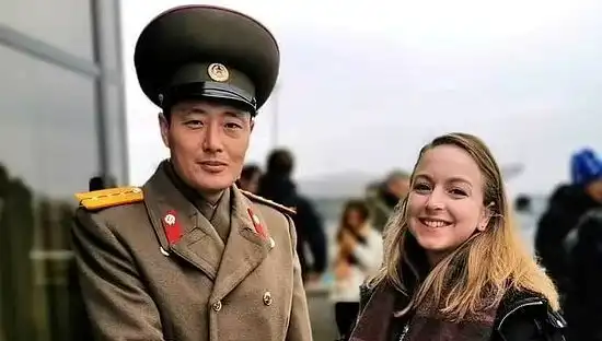 Kuzey Kore'ye 30 Kez Giden Tur Rehberinin Bilgileriyle Hayatta Kalma Rehberi