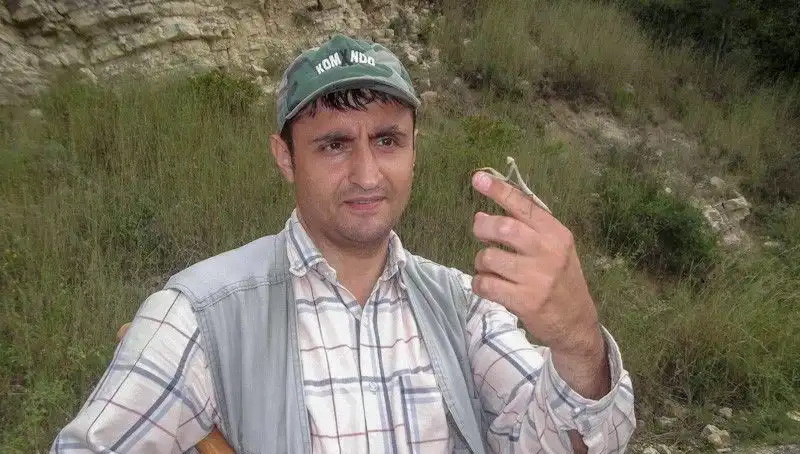Yeni Keşfedilen Böcek Türüne Eşinin İsmini Verdi: Tartışma Dolu Nedenler!