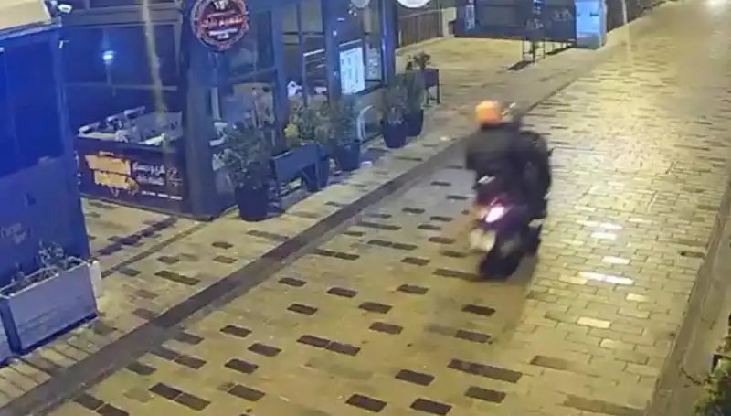 Gece Kulübüne Şok Haraç Saldırısı: Torpil ve Silah Kullanıldı