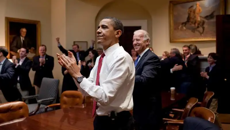 Obama’dan Harvard Üniversitesi’ne Moral Dolu Destek Mesajı