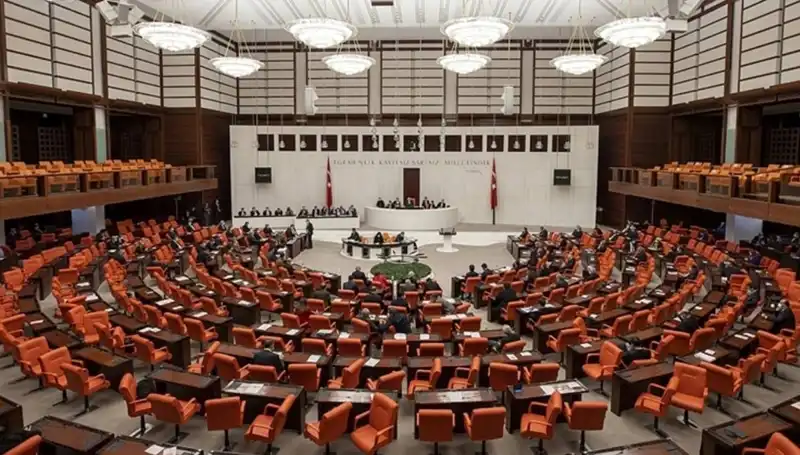 Meclis'te Gıda Zehirlenmesi İddialarına Danışmalarda Çarpıcı Yanıt