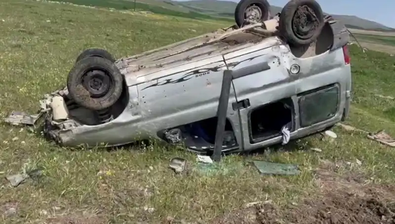 Konya’da Yaşanan Kaza: Takla Atan Otomobilde İki Kişi Yaralandı