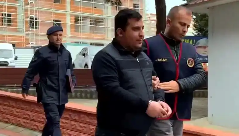 Aranan Zanlılar Listesinin Zirvesindekine Kıskıvrak Yakalama