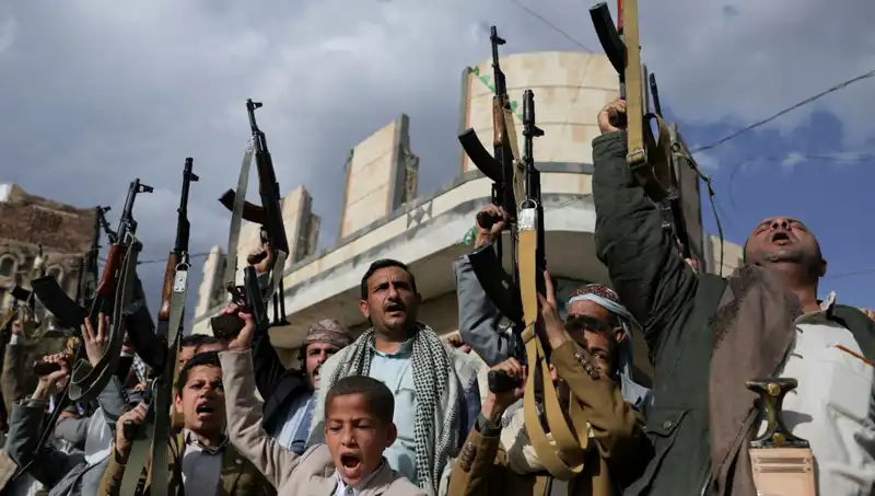 Husiler Yükseliyor: Yemen'de ABD İddiaları ve Kara Harekatı Hazırlıkları