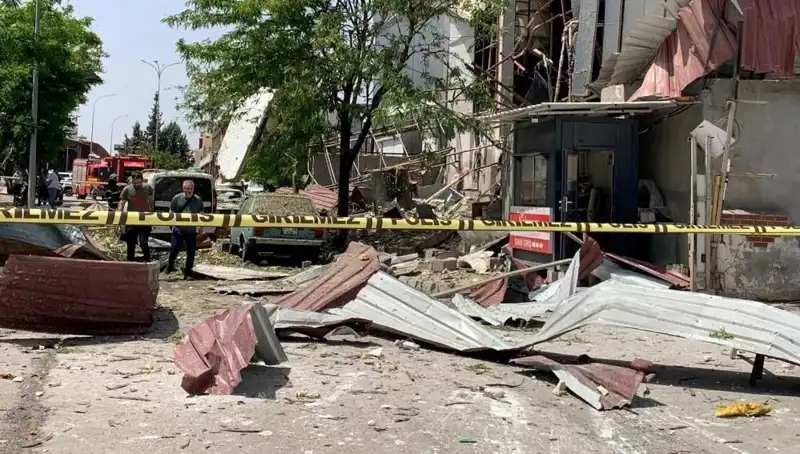 Gaziantep'te Fabrika Patlaması: Yaralananlar ve Olayın Sebepleri