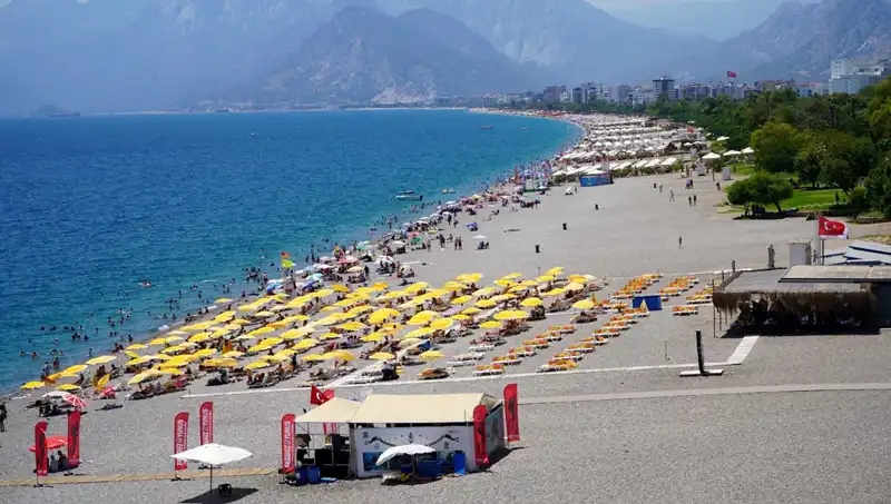 Bu Yaz Sıcak Havalara Rağmen Sahillerde Neler Oluyor?